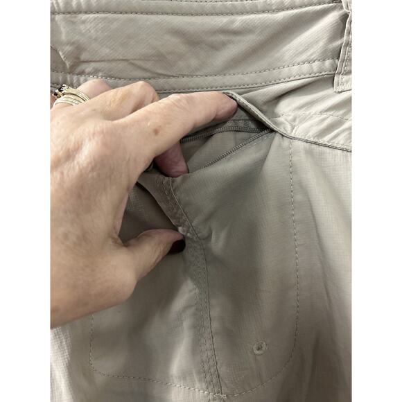 The North Face Womens Hiking Performance Trail Shorts Sz 4 Khaki Brown Gorpcore - Picture 15 of 16